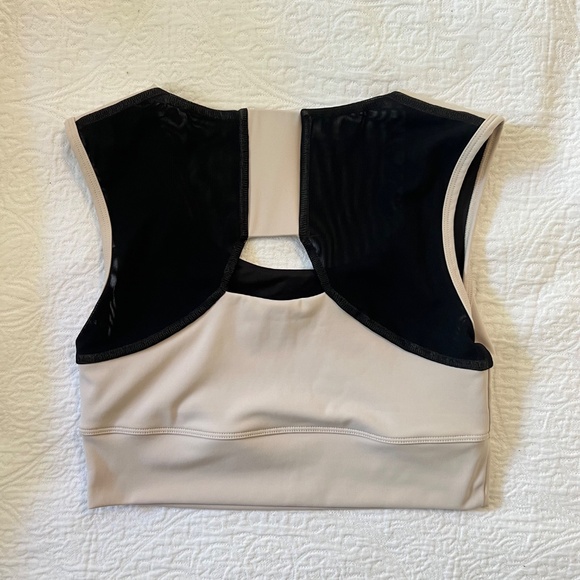 NWOT Forme Posture Sports bra - Picture 3 of 5